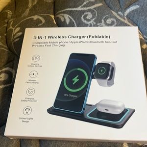 Brand new 3 in 1 Charging pad for Apple products